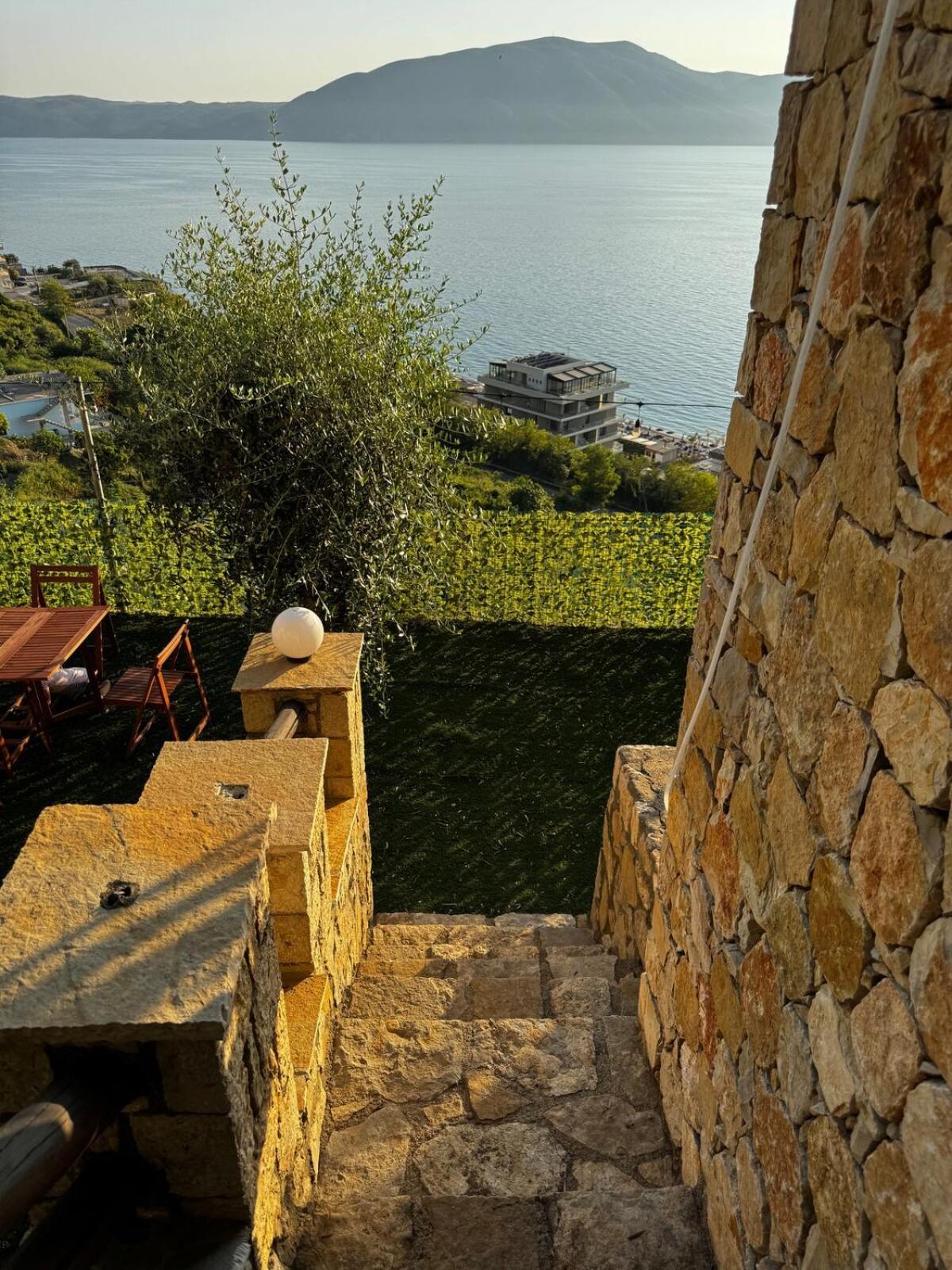 Premium Jonufer Apartamento Vlorë