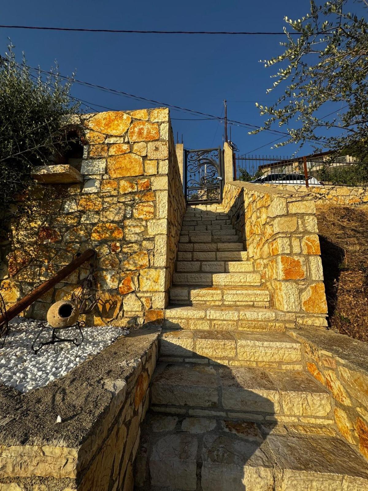 Apartamento Premium Jonufer Vlorë